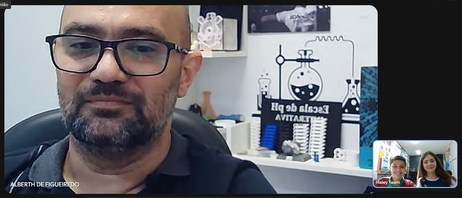 Foto da galeria — Reunião com o químico Alberth